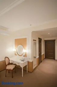 Orly Park-Hotel - Image 4