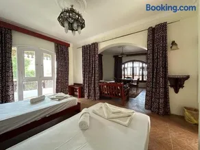 Ali Baba Hotel - Image 2