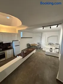 Geminos Complex Villas - Image 3