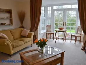 Trew House - Image 3