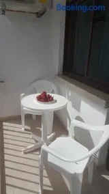 Manoli Apartments - Image 5