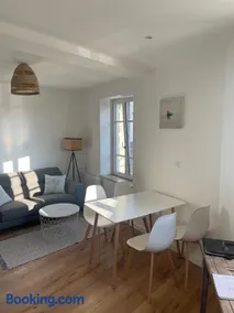 Lamballe plein centre, superbe appartement 1er étage - Image 1