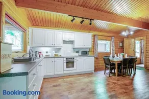 3 Bed in Kenwick oc-l36924 - Image 3