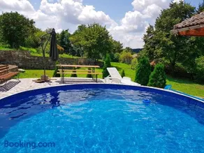 Holiday Home Arbanasi - Image 2