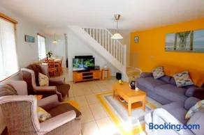 Windermere Lodge in North Devon - Image 2