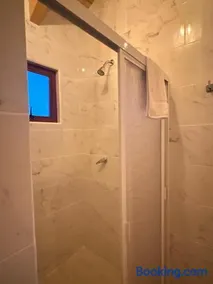 Cabaña para pareja con Jacuzzi - Image 2