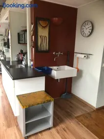 B & B Nomad - Image 3