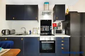 Stylish Stay in Yorkshire - Sleeps 5 - Image 5