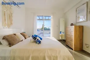 Sunset Sea View Apartment in Kissonerga - Image 4