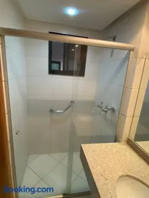 712 - FLAT para temporada em Goiania-proximo ao Parque Areião - Image 3
