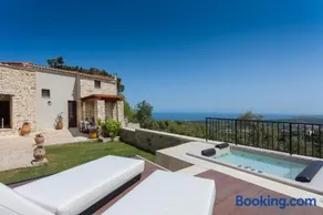 Ali Vafi's Villa - Heated Jacuzzi & Indoor Pool - Image 1
