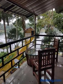 7 Heaven Resorts - Image 1