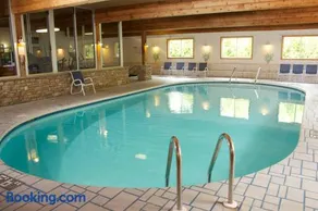 Ephraim Shores Resort - Image 3