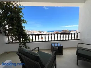 CASA VERDE con vista al mar - Image 1