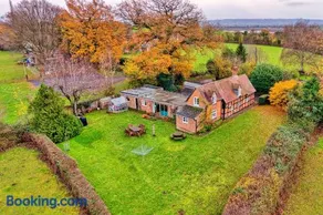Cricketers cottage - Image 2