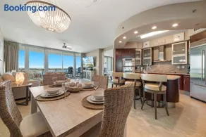 Bella Luna 808 - NEW Rental - 2bed2Bath-Walk to FloraBama-Deeded Beach Access - Image 3