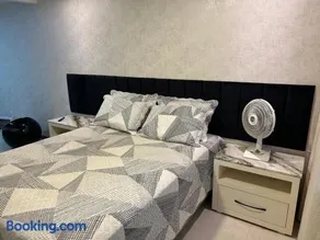 Casa 3 Quartos no Sítio Toca da Onça com Piscina, Saúna, Hidro Massagem, Sala de Jogos, Lago, Wi-fi - Image 2