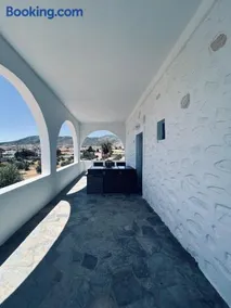 The Olive House - Image 4