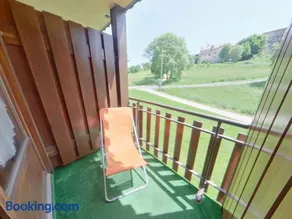 Studio lumineux avec loggia proche village des Rousses - Image 1