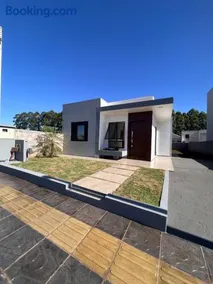 Casa Mobiliada Conforto e Praticidade - Image 1