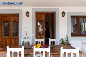 Villa Monsalva - Image 4