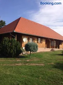 Mézesfészer apartman - Image 1