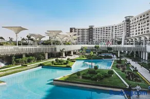 Luxury hotel apartment with pools in front AUC - Image 3