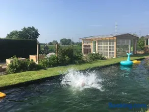 Tiny house at the ecological swimming pool - Image 4