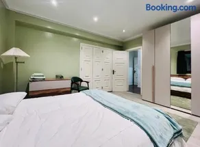 Apartamento adosado con terraza en Playa América, Nigrán - Image 5