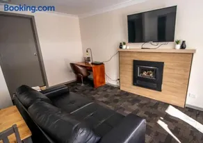 Snow Gum Apartment 2 - Image 5