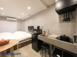 Oizumigakuen House - Image 3