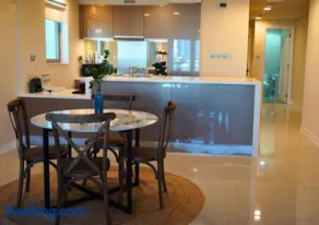 Beachfront 2BR Escape in Al Reem - Image 5