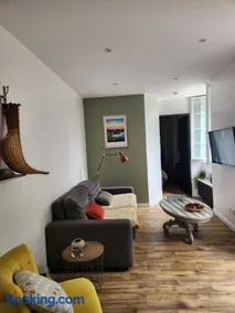 Agréable appartement à CAMBO LES BAINS - Image 4