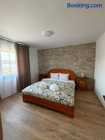 Casa Sabo Sannicoara Cluj Airport Area Camera dubla cu baldachin - Image 2