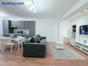 Olive Green I Apartment at Groundfloor with Balcony - Image 1