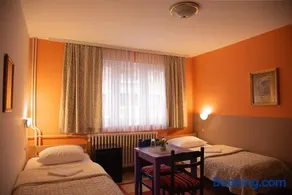 Hondo Rooms & Apartments - Image 4