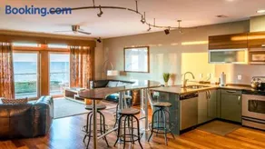 The Planet - Waterfront 3-Bedroom, 3-Bathroom Penthouse Suite at REAL Watersports - Image 2