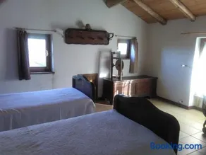 La Sereta - Image 4