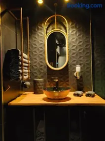 Luxuria - Jacuzzi et Hammam - Image 4
