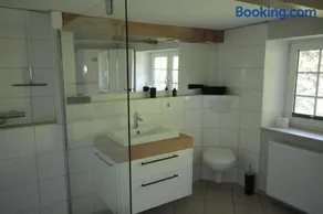 Hus Boompecker - Image 3
