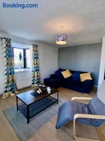 2 bedroom house in Rhos-on-sea - Image 2
