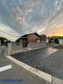 Showa house - Image 1