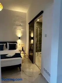 Grand Harbour Suites 9B - Image 3