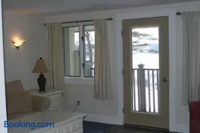 Spacious riverfront with balcony Sheepscot Harbour Vacation Cub Studio #211 - Image 1