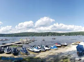 Magical Waterfront with 4-Season fun in Ski Resort - Image 1