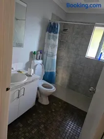 Wattle Close - Room in a Shared house - Image 3