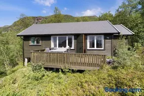 Koselig og usjenert hytte med fantastisk utsikt og solforhold - Image 4