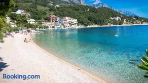 Apartments and rooms by the sea Brela, Makarska - 13118 - Image 3