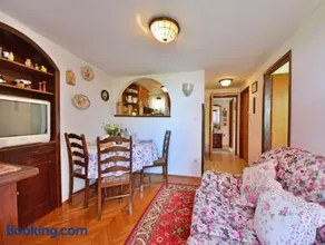 Comfy And Warm Ap With Balcony Surrounded With Beautiful Nature - Image 2