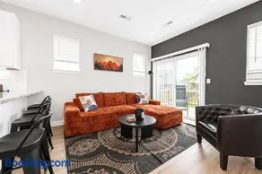 IRIE Living-Haven 2BR Home with Pool Gym Access - Image 1